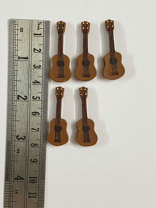 Guitar – Music Miniature -D-565