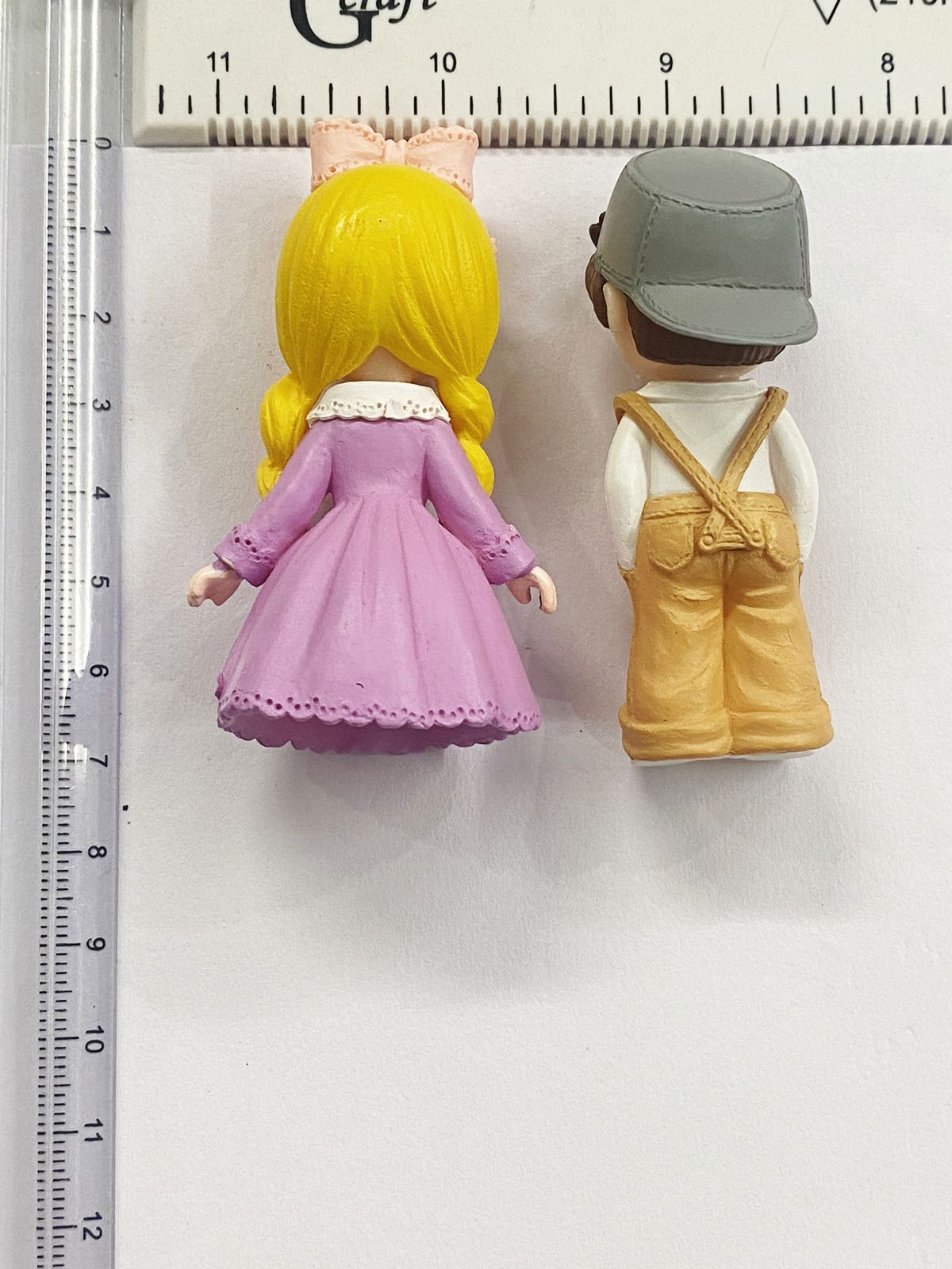 Couple Miniature- 2 pieces , Design – 663