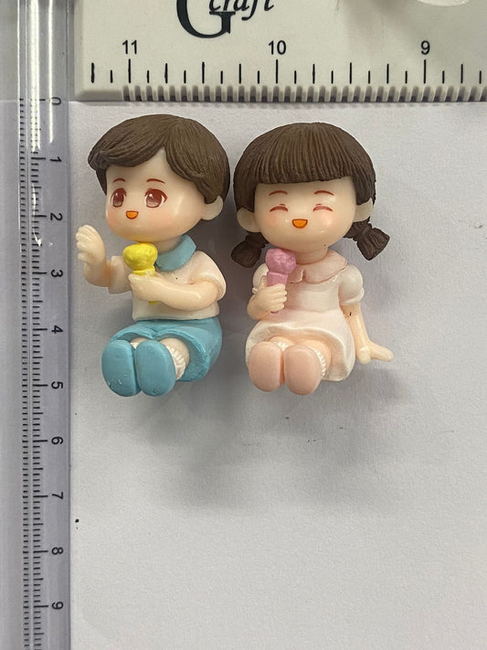 Couple Miniature- 2 pieces , Design – 679