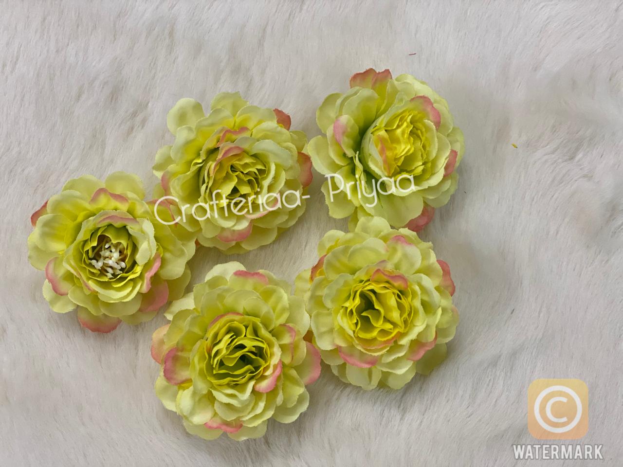 Fabric Flower- 5 Pieces- D39