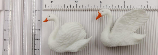 White Swan – miniature 2 pieces – design 72