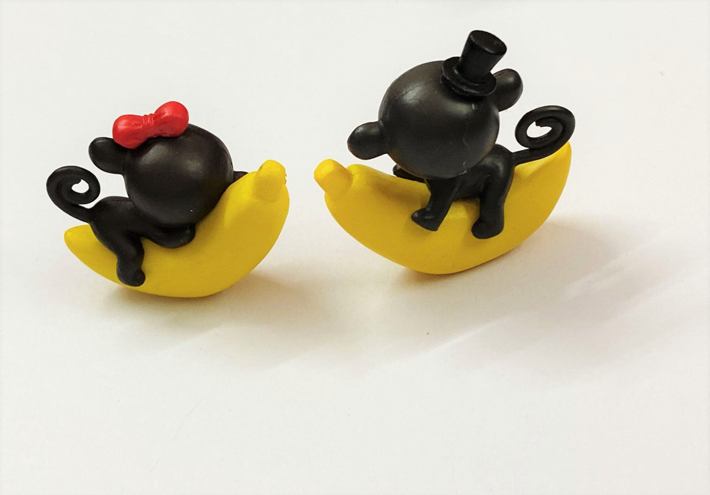 Monkey Couple Miniature – 1 Pair – design 198