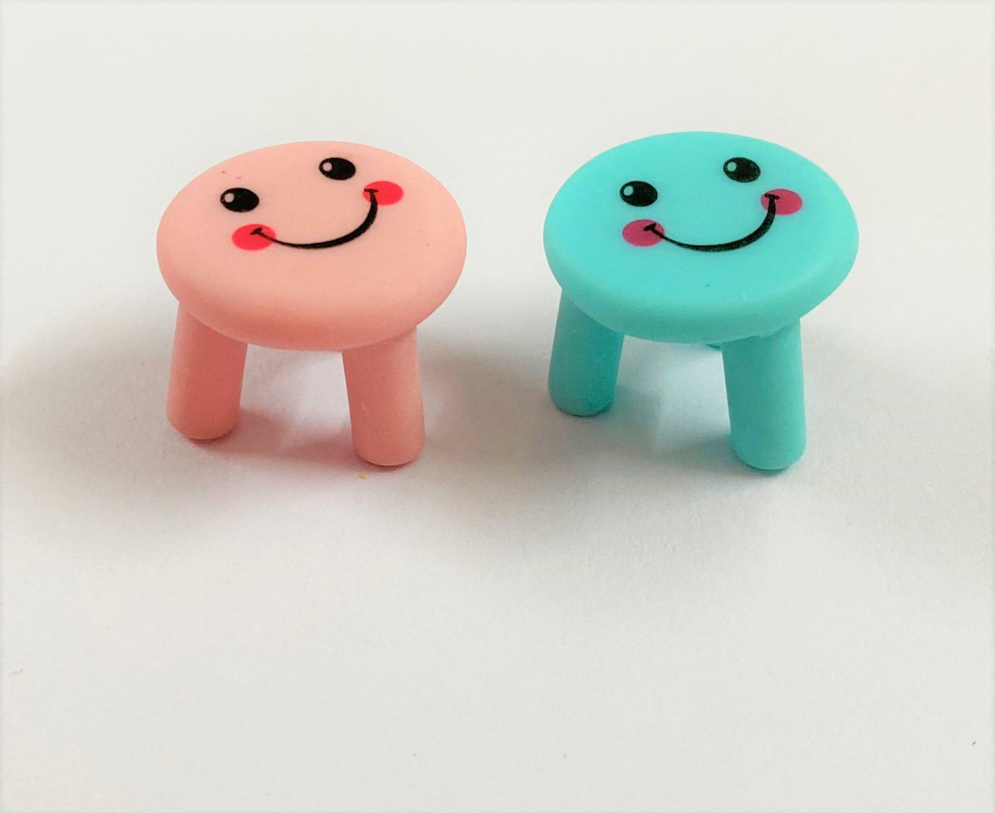 Miniature – 1 Pair – design 199