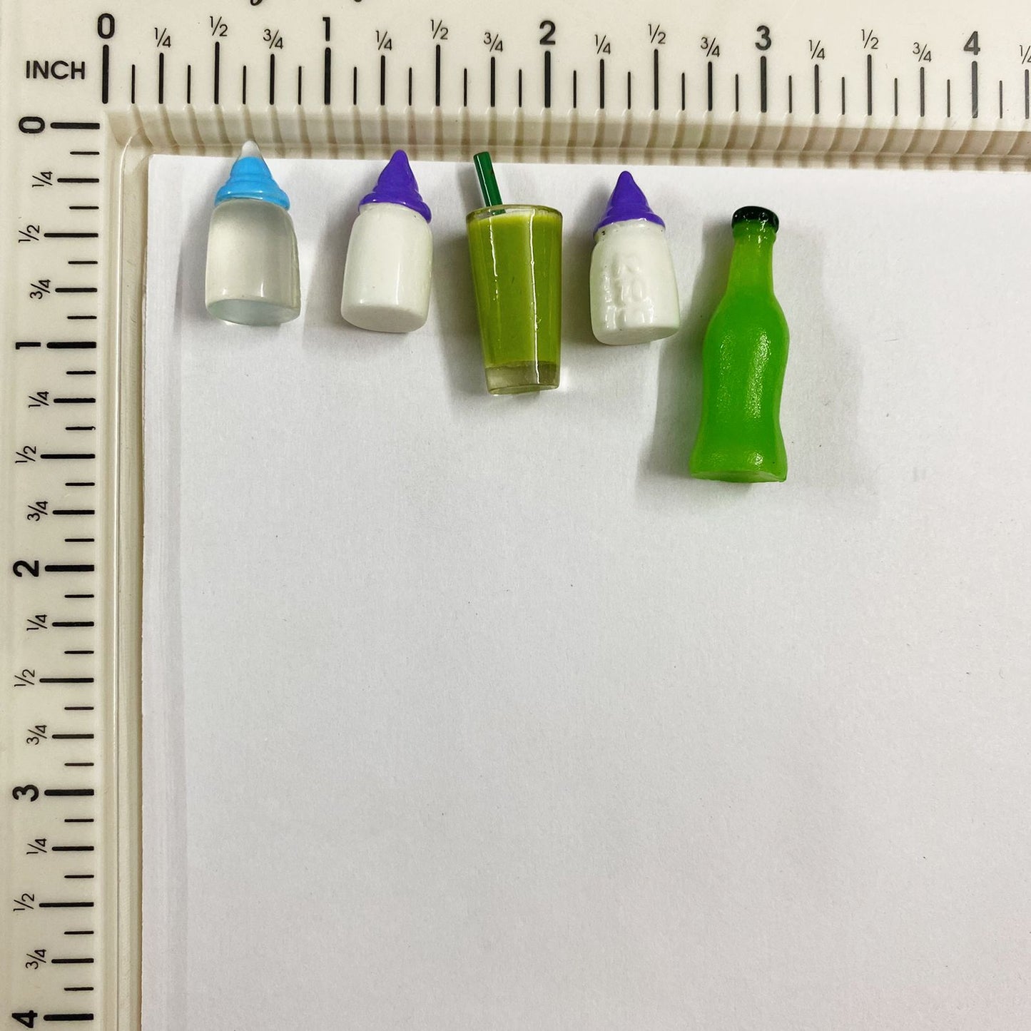 Food Miniature 5 pieces – design 208 Bottles