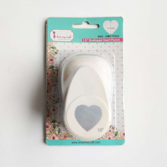 1.5″ Scalloped heart punch