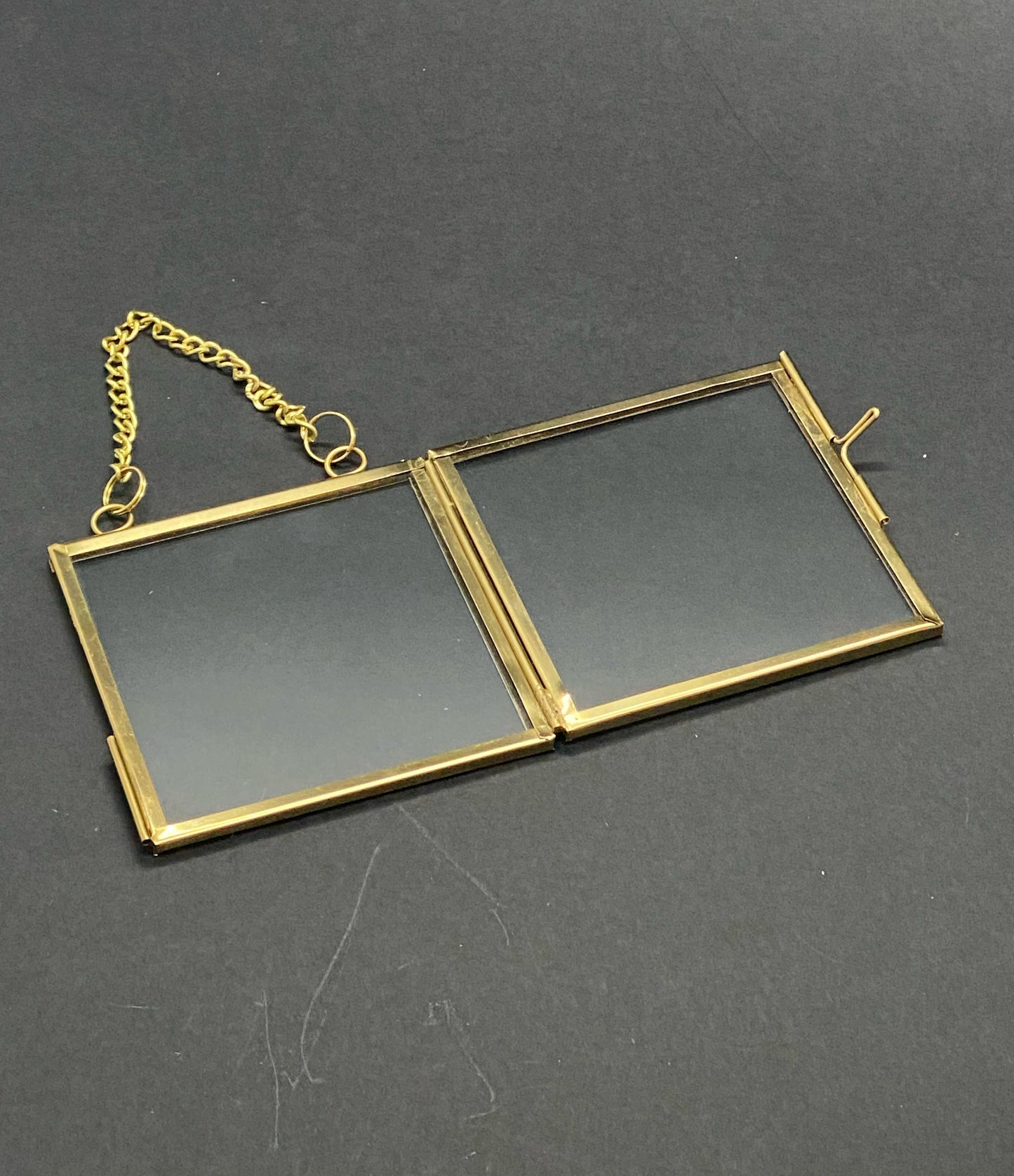 Vintage Glass Frame – 3 x 3 inch