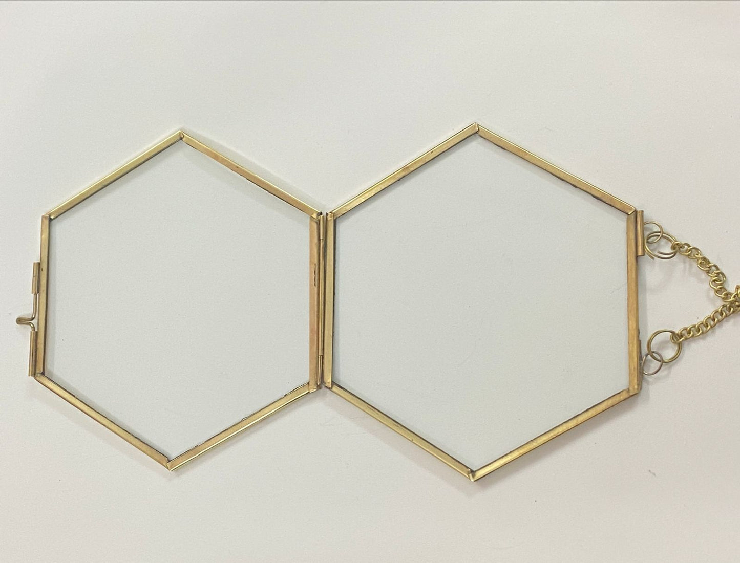 Vintage Glass Frame – Hexagon- 6 inch