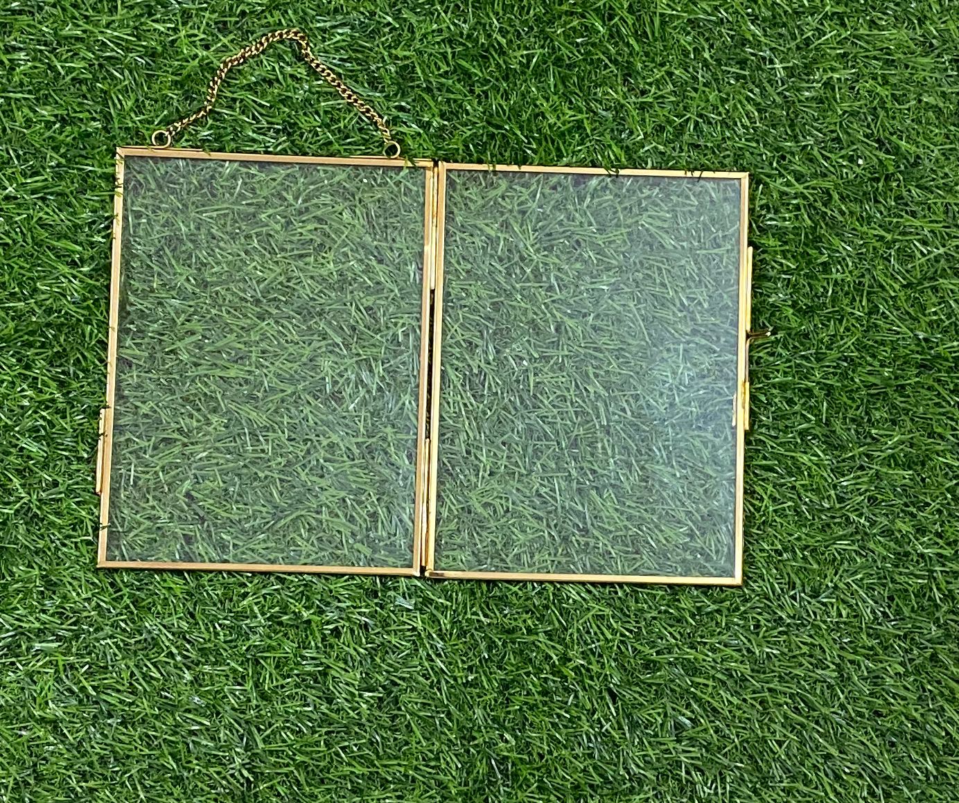 Vintage Glass Frame – 8 x 6 inch