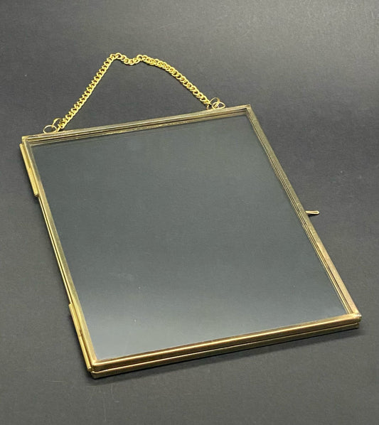 Vintage Glass Frame – 8 x 6 inch