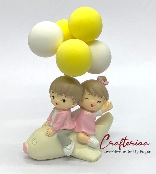 Couple on Plane – Miniature -design 316