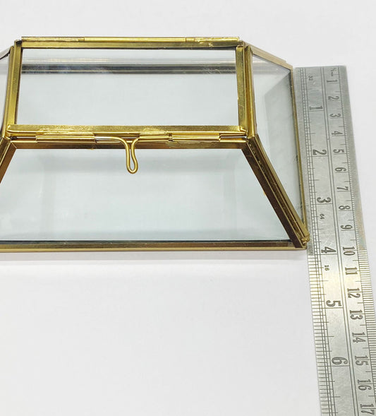 Vintage Glass Box – 6 x 4 inch