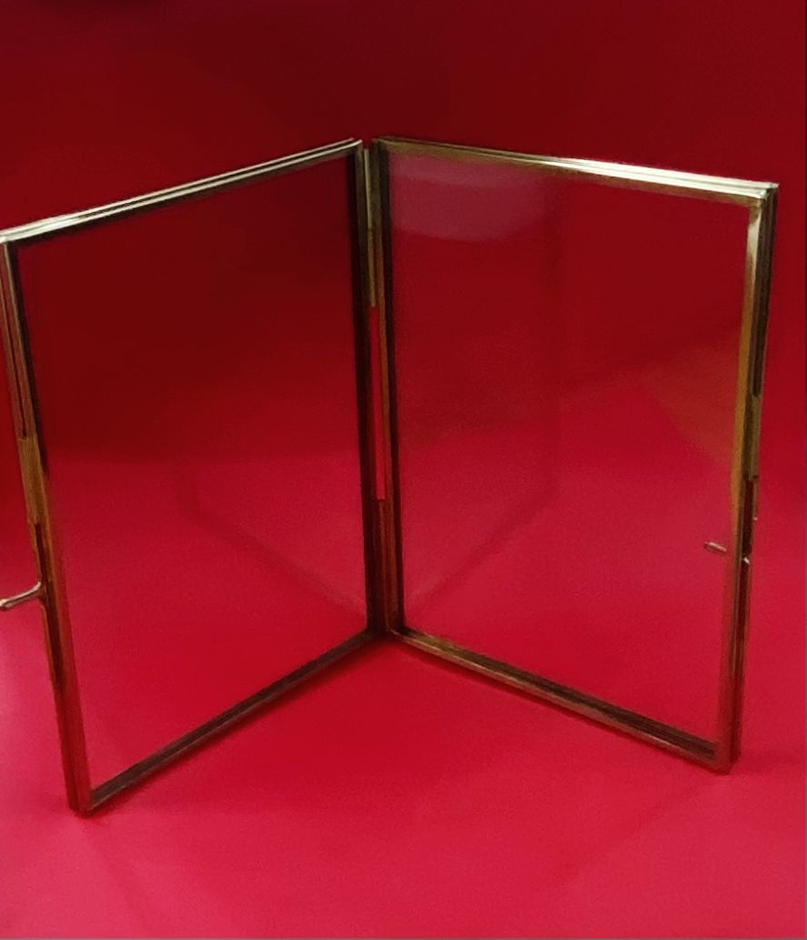 Vintage Double Glass Frame – 5 x 7 inch