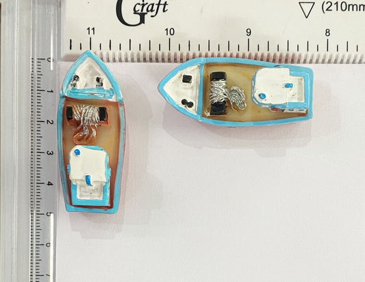 Boat – Miniature -2 pieces M-608
