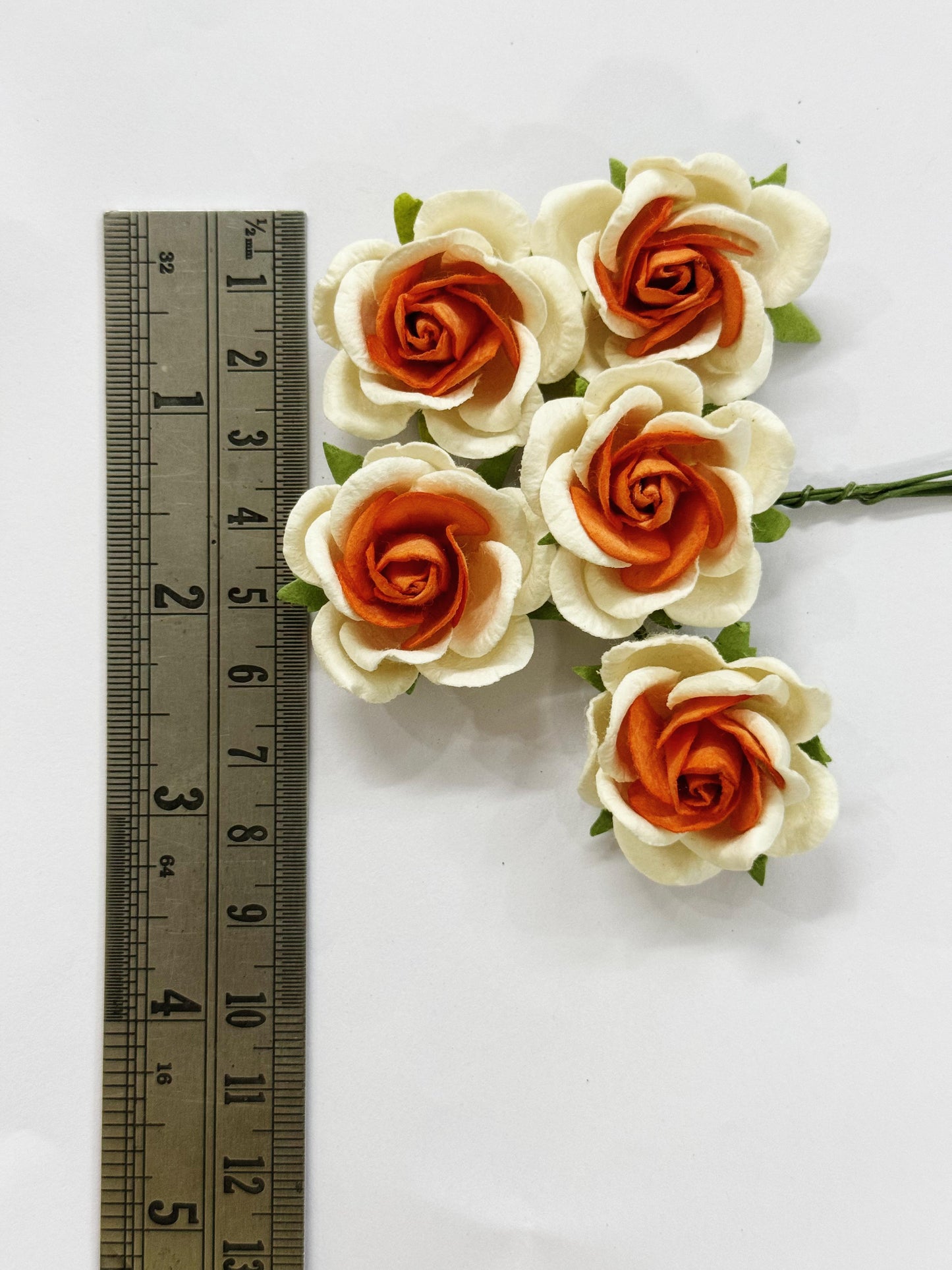 Mulberry Flower- 25 Pieces