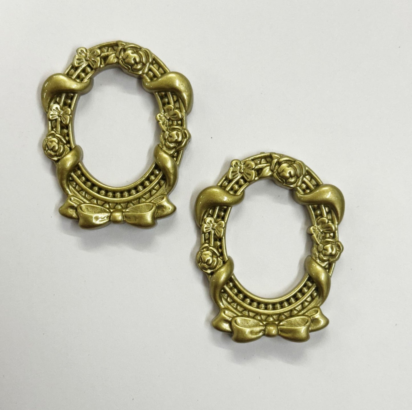 Frame - 10 pieces , Design - 4