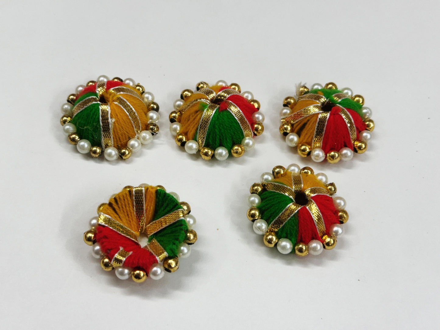 Cap- 5 pieces, Color- Multi color