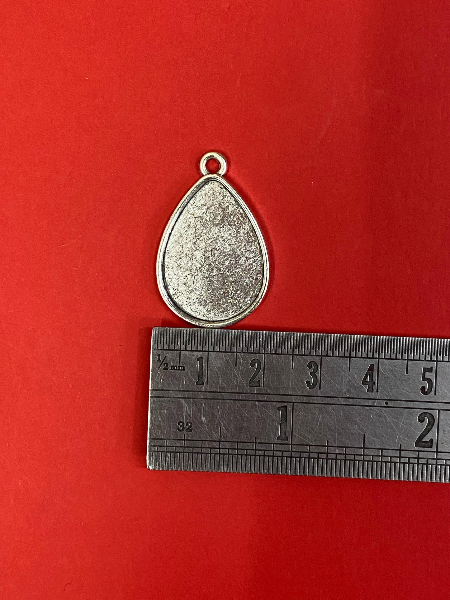 Vintage Pendent Base - 6 pieces Design - 23