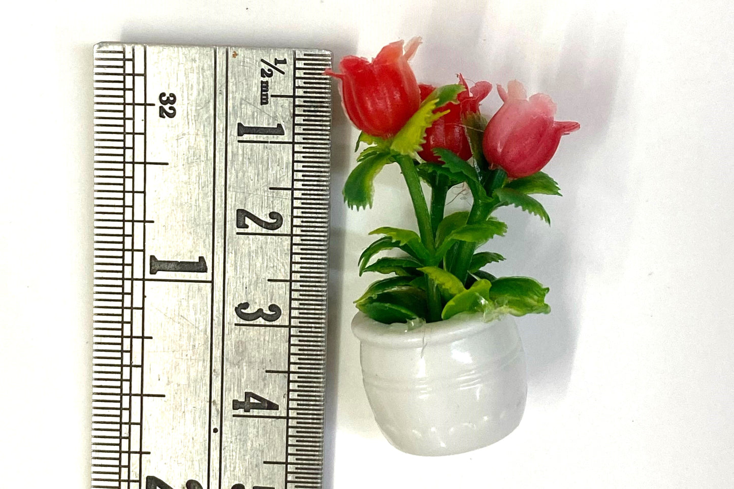 Vase / Pot / Plant - Miniature- 4 pieces , Design – 734