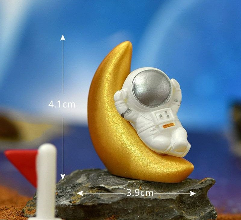Astronaut miniature 2 pieces D - 779