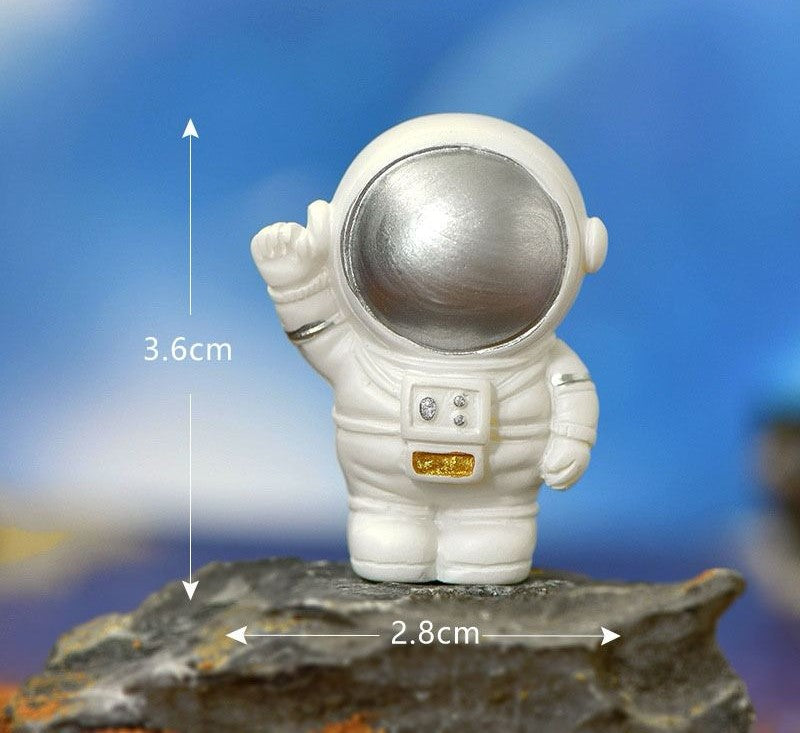 Astronaut miniature 2 pieces D - 789