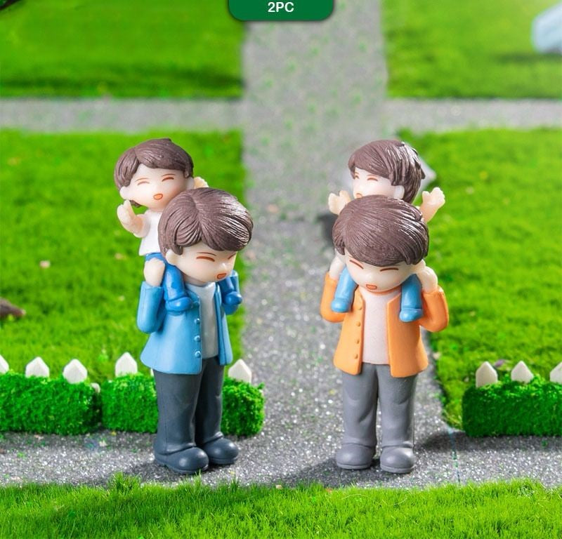 Father & son duo Miniature - 4 piece D - 802