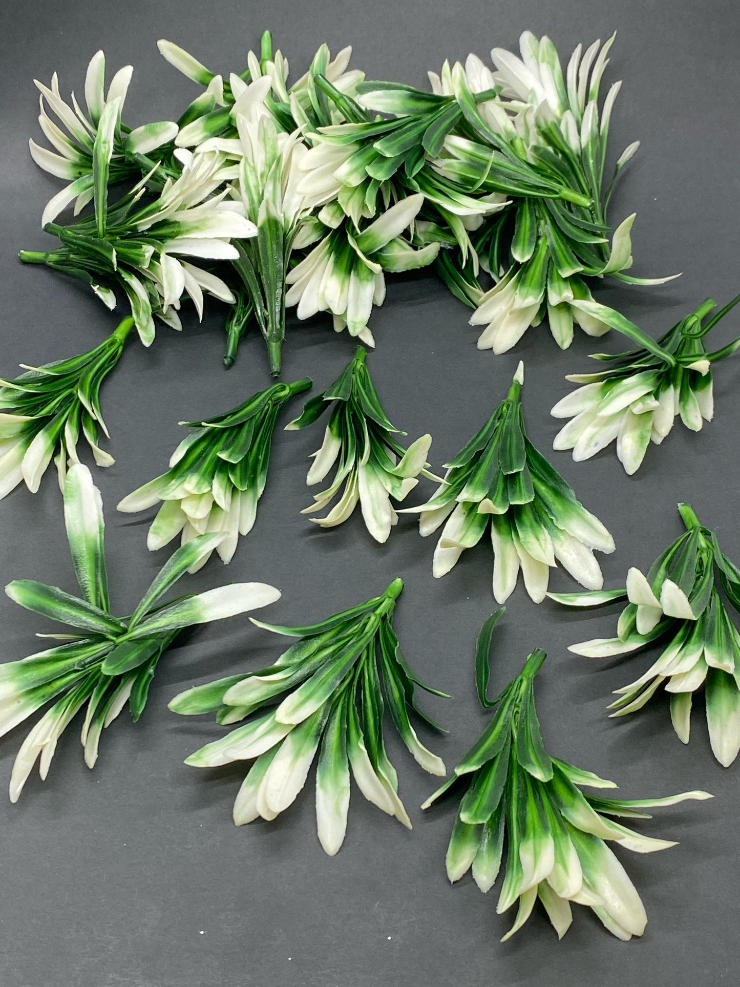 Artificial Grass- 1 pack - 100gm , Design -15