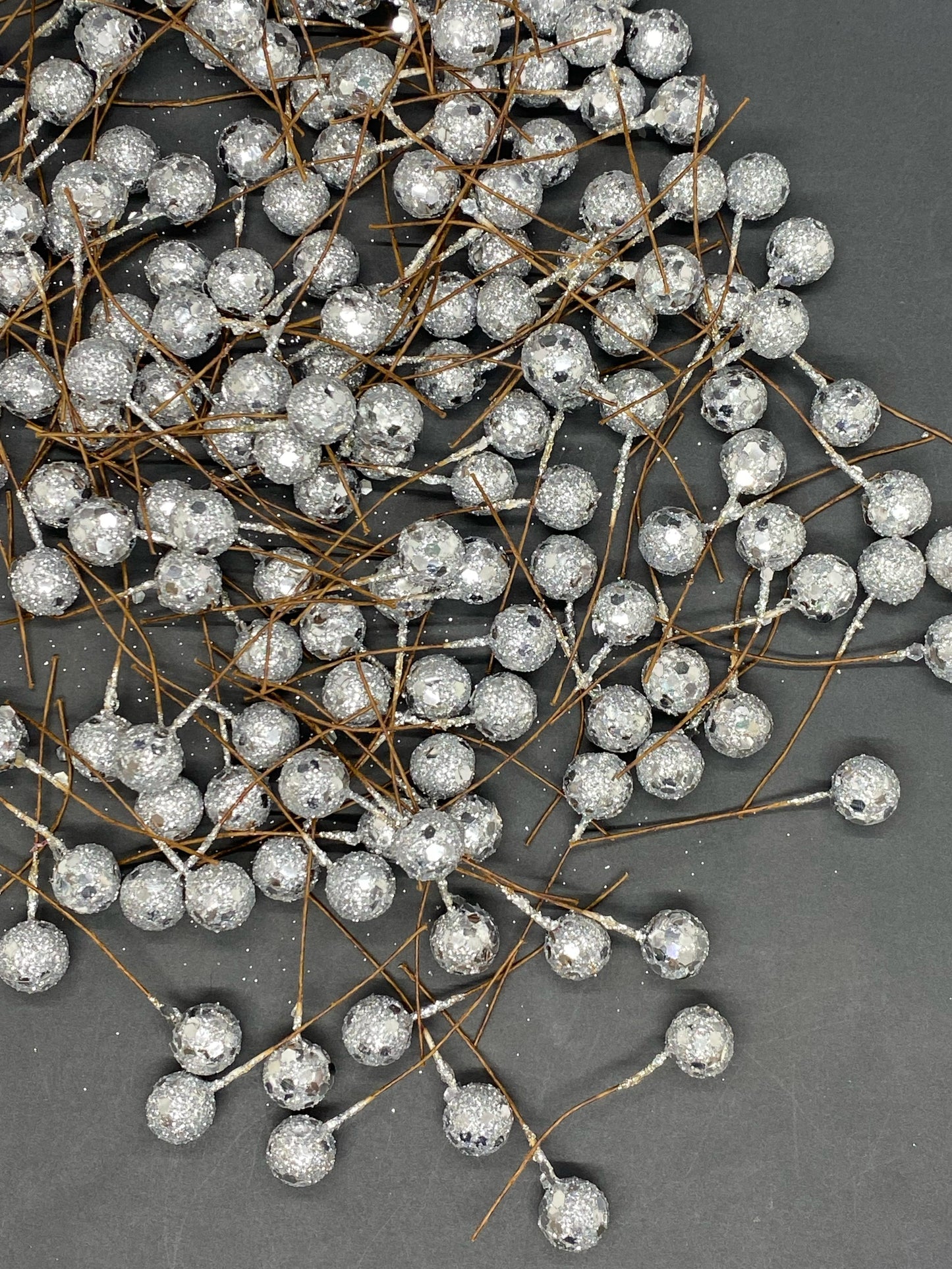 Faux Ball / Cherry , Design - 12
