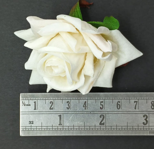 Velvet ROSES- 50 pieces shade - White