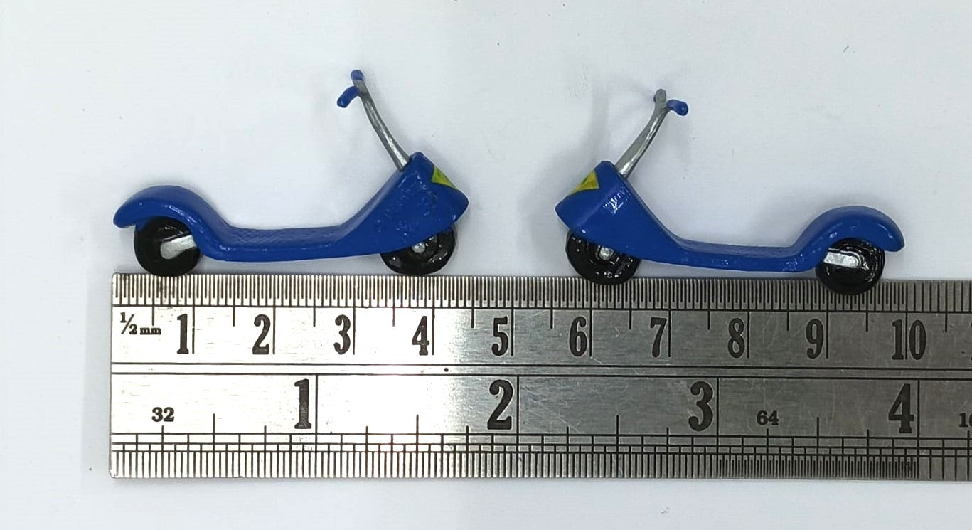 Scooter – miniature 2 piece – design 811
