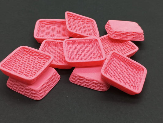 Plates Miniature, 4 pieces, Design- 824