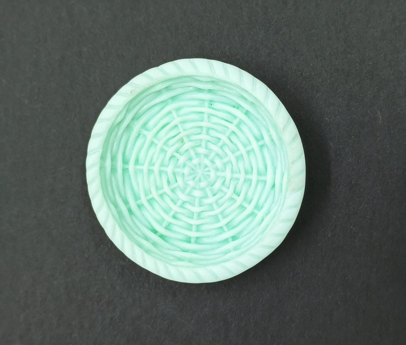 Plates Miniature, 4 pieces, Design- 827