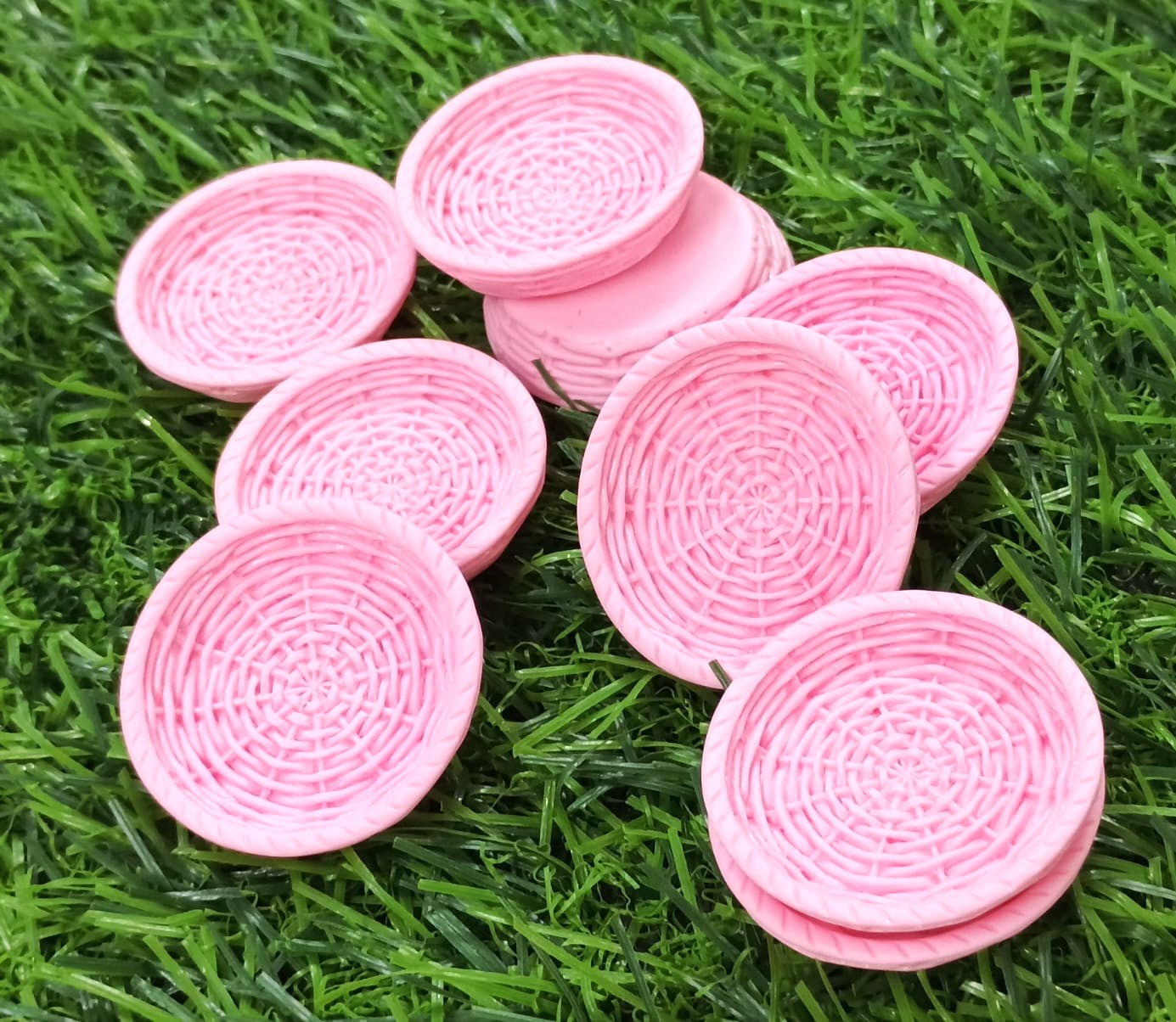 Plates Miniature, 4 pieces, Design- 829
