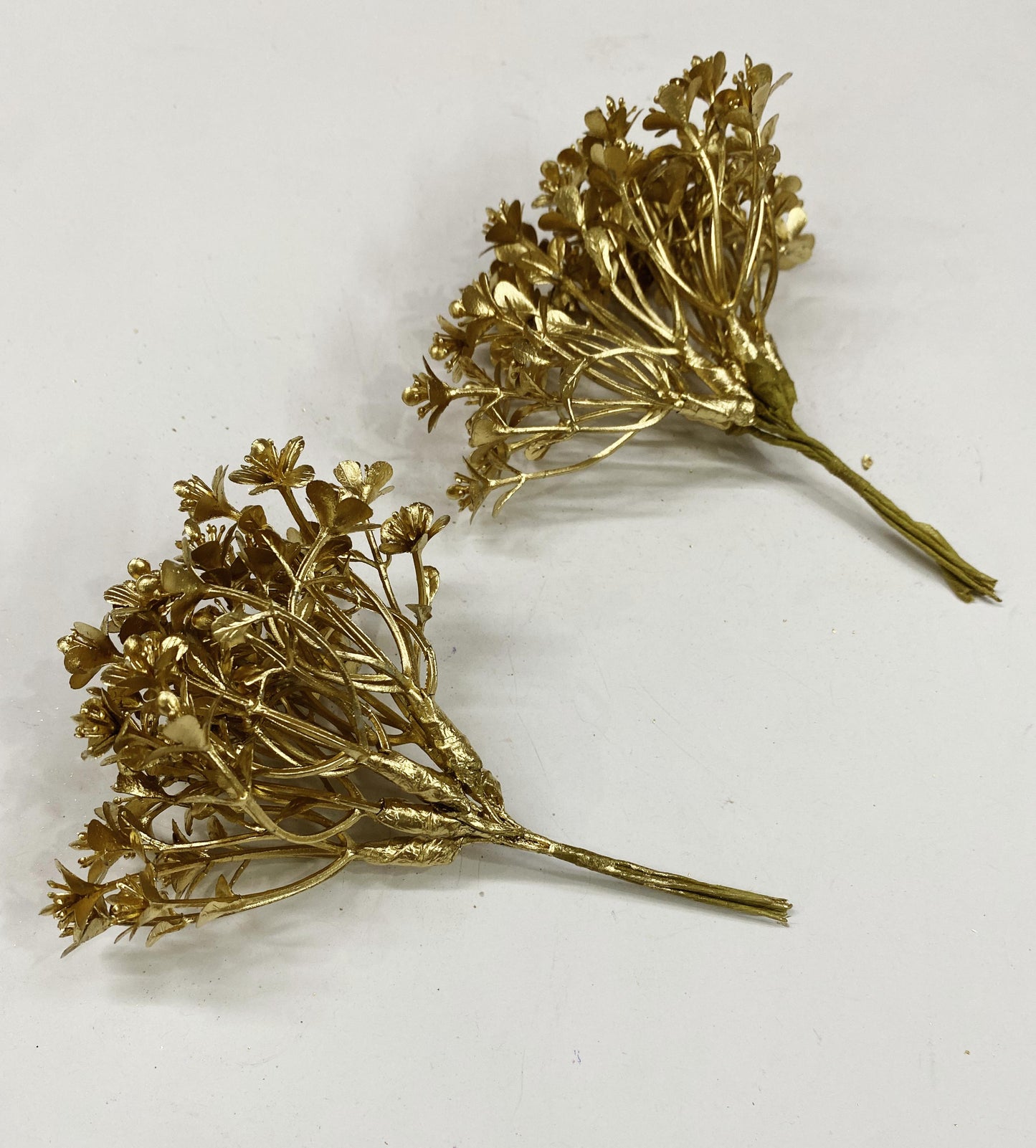 Gold Leaves / Leaf , Design - 34
