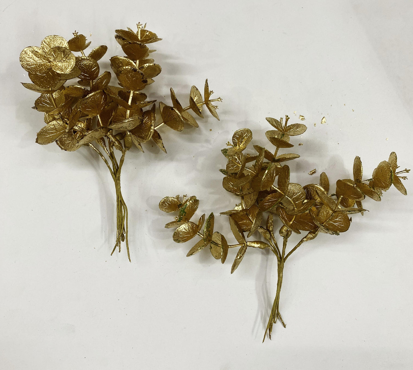 Gold Leaves / Leaf , Design - 37