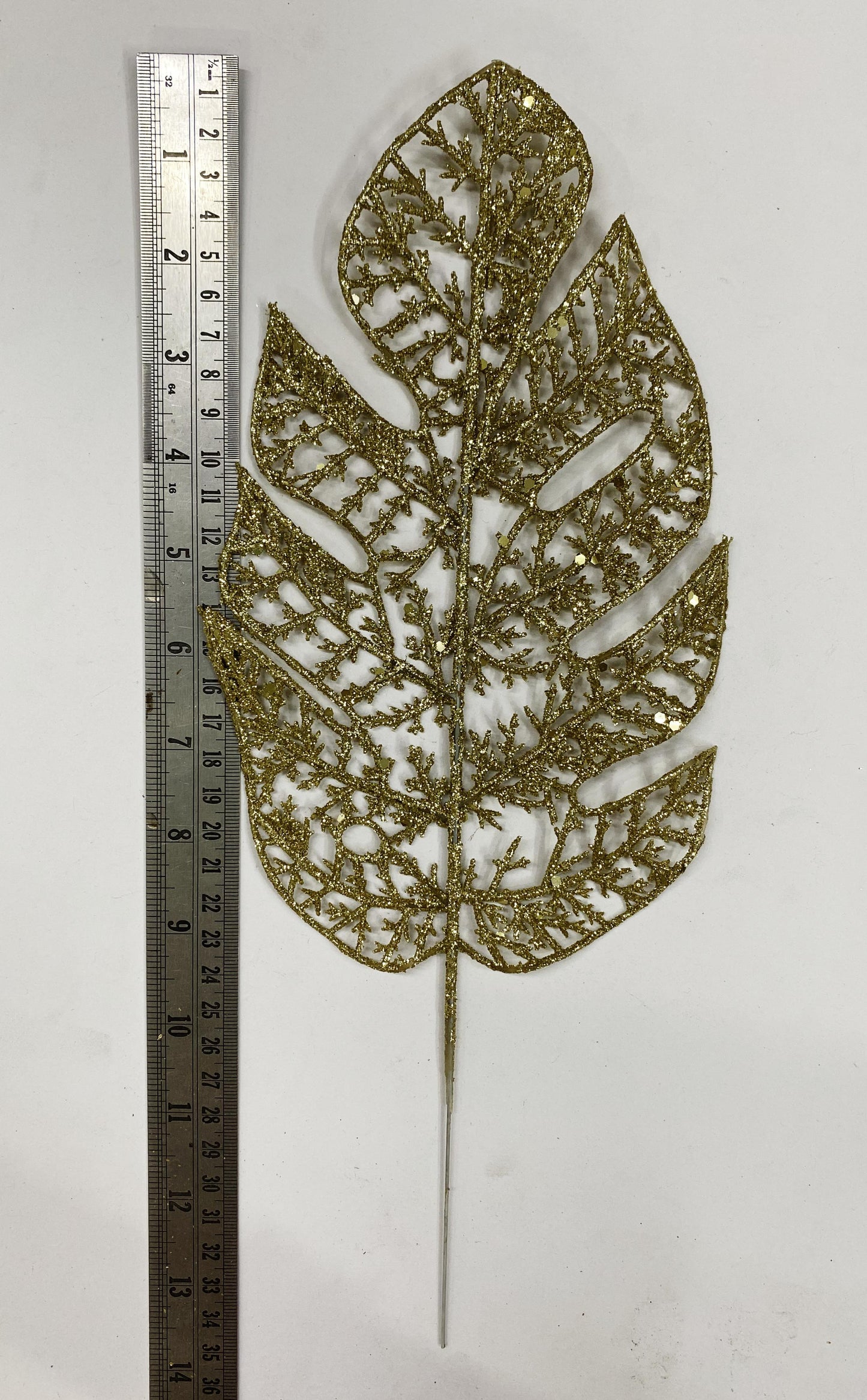 Gold Leaves / Leaf , Design - 39