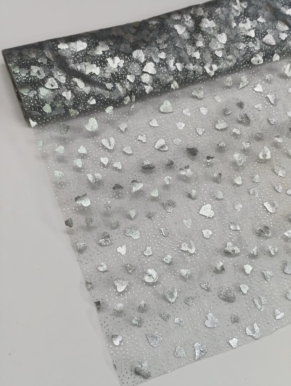 Dot And Heart Pattern - Net Roll - Silver - 4.5 mtr