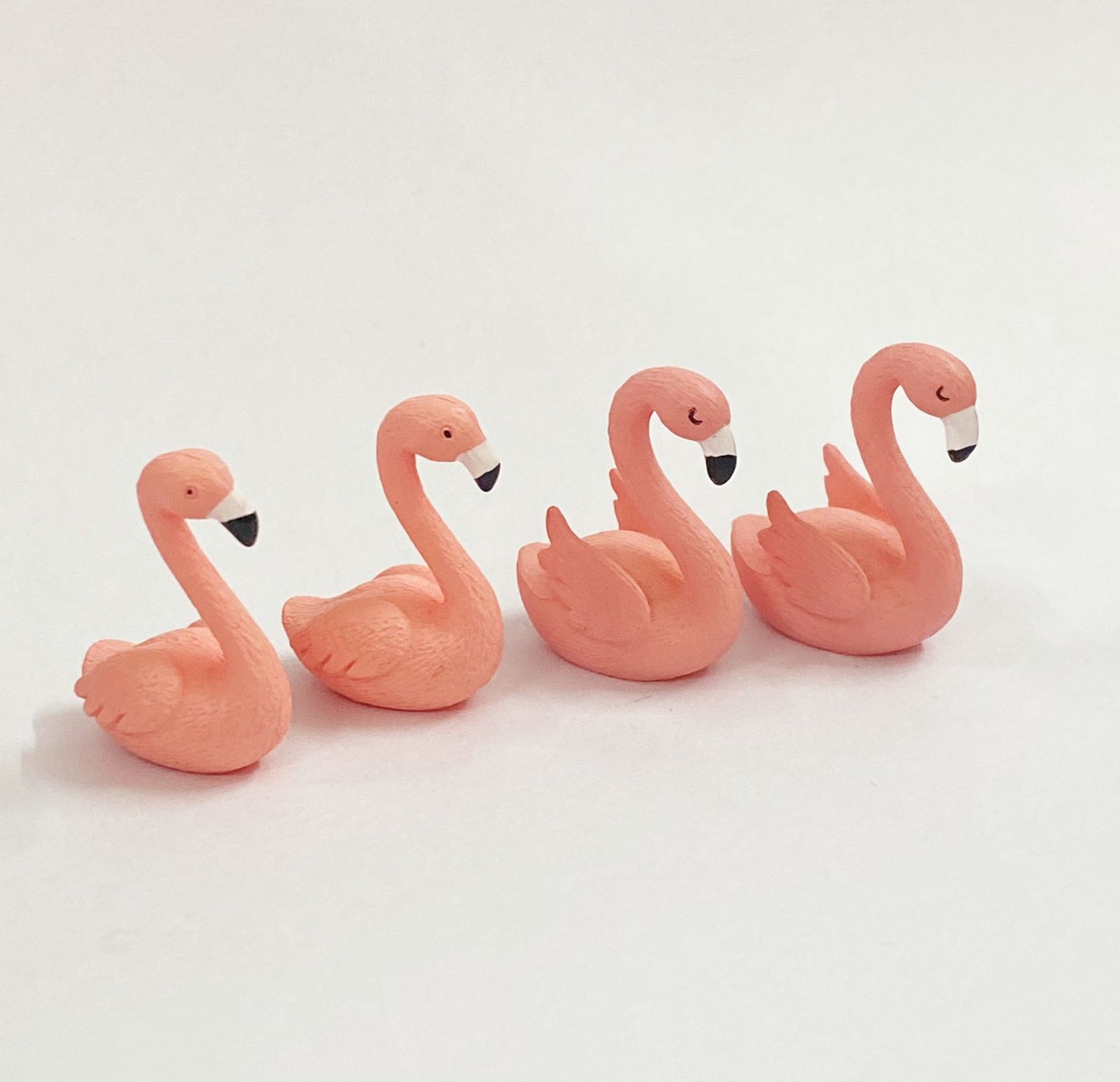 Swan Miniature – 4 pieces -D-564