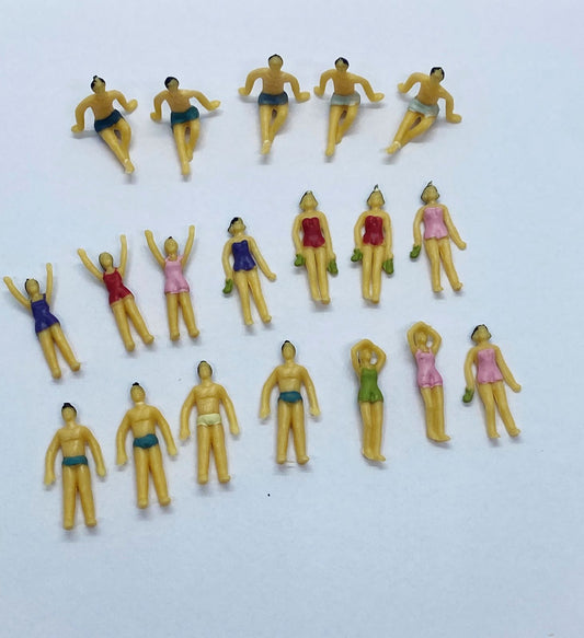 Human Figure Miniature- 19 pieces , Design – 630