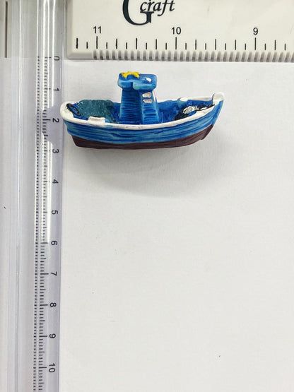 Boat – Miniature -1 piece M-671