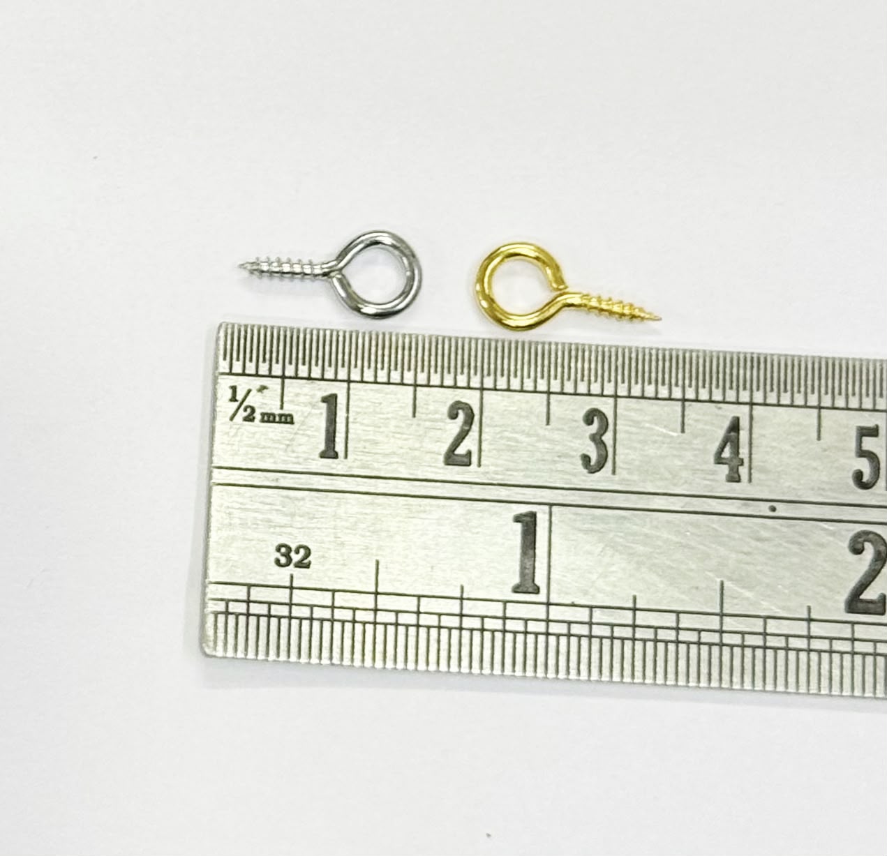 Eye Hook – Gold