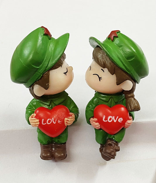 Couple Miniature – 1 Pair – design 192