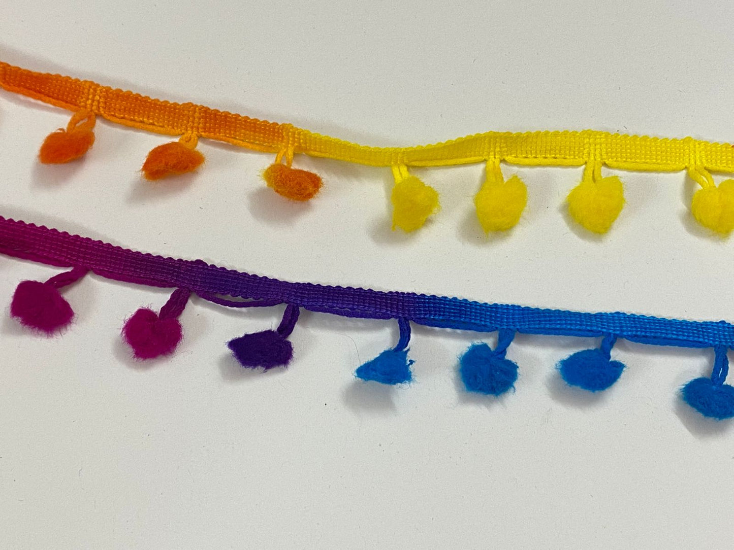 Pom Pom lace -1 mtr color : Multicolor