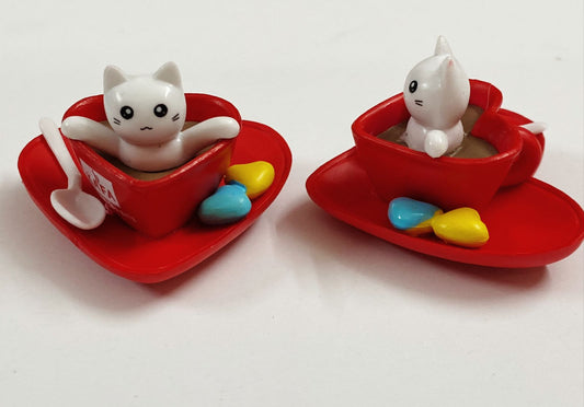 Miniature – design 231 Cat in Coffee Cup- 1 piece