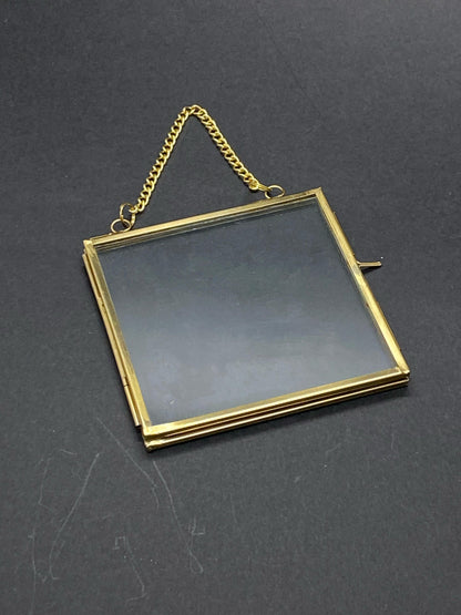 Vintage Glass Frame – 4 x 4 inch