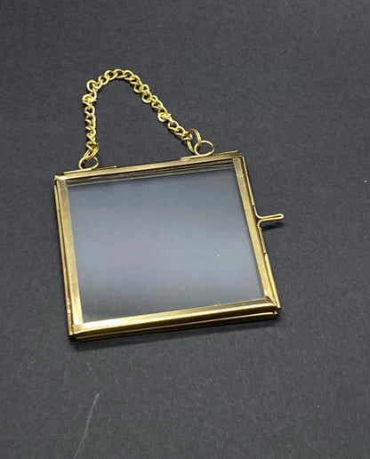 Vintage Glass Frame – 3 x 3 inch