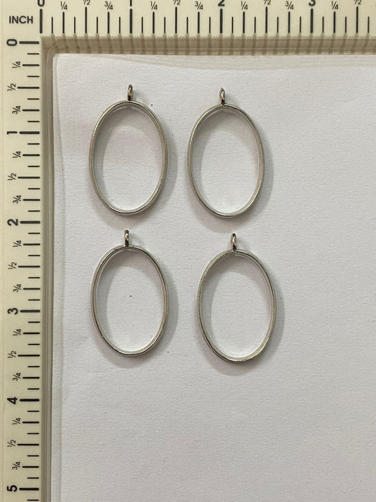 Metal Frame / Bezel Design 2 – Oval Silver