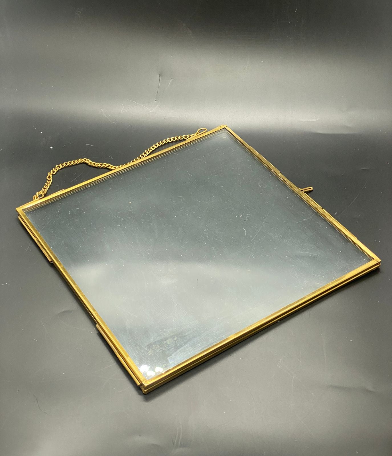Vintage Glass Frame – 8 x 8 inch