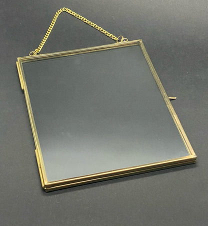 Vintage Glass Frame – 8 x 6 inch