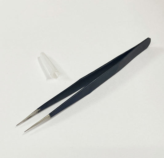 Fine And Sharp Tip Tweezer