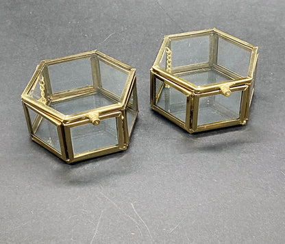 Vintage Glass Box Set for Ring – 1 pieces